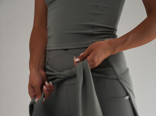 Hip Cover