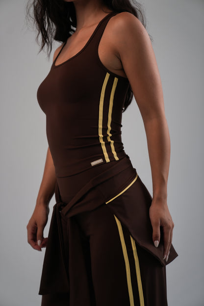 Essential Tank