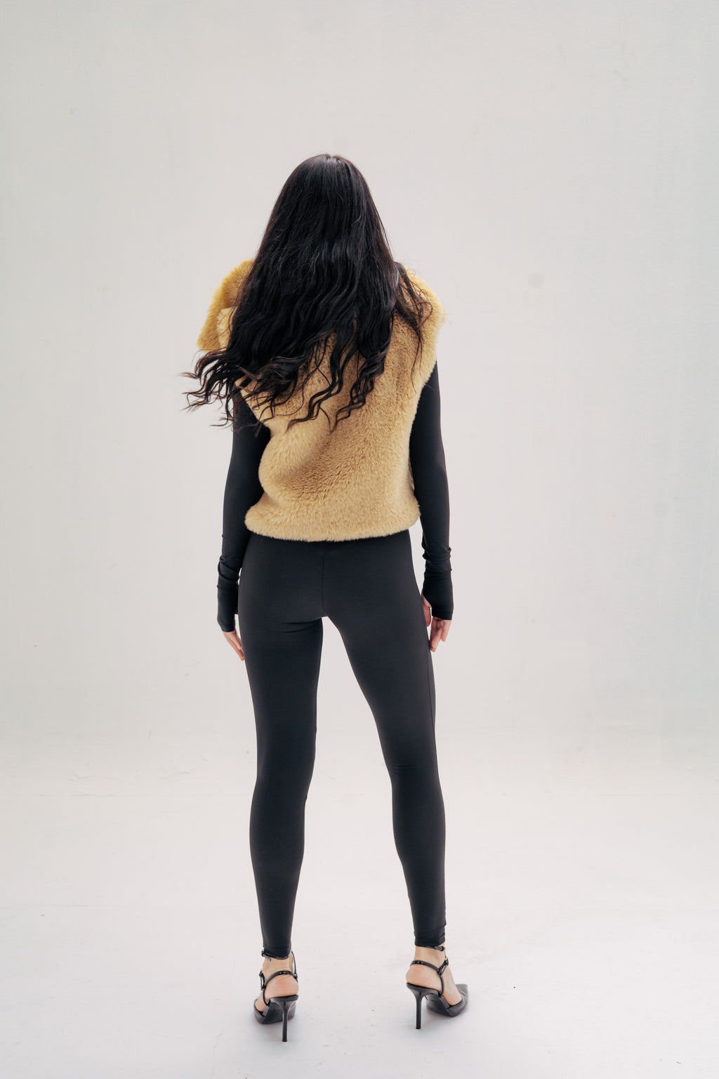 beige
