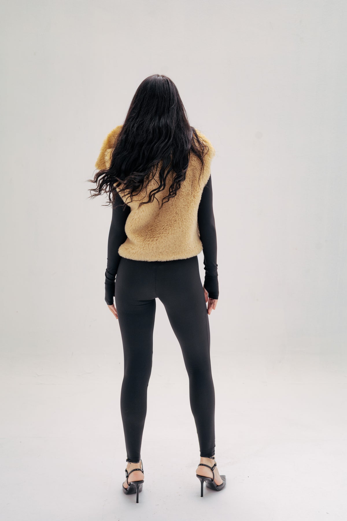 beige